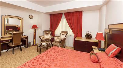 سوییت هتل پارس ائل گلی تبریز سوییت هتل پارس ائل گلی تبریز